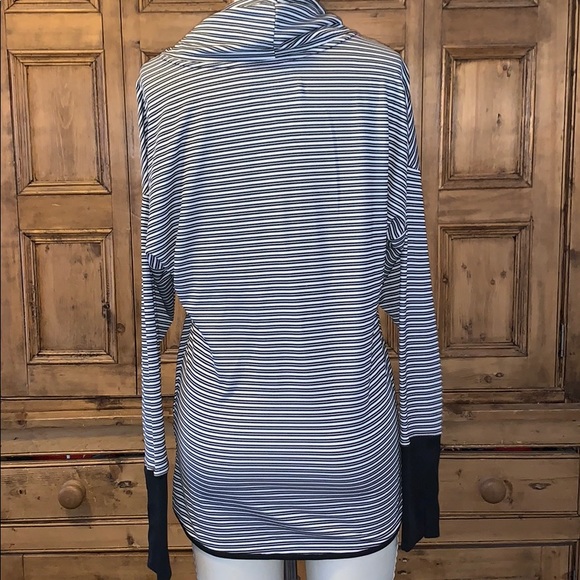 Athletic cowl neck sweatshirt - Picture 3 of 5